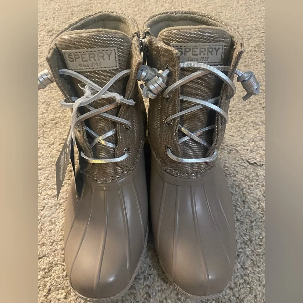 Sperry NWT booties - Picture 1 of 10
